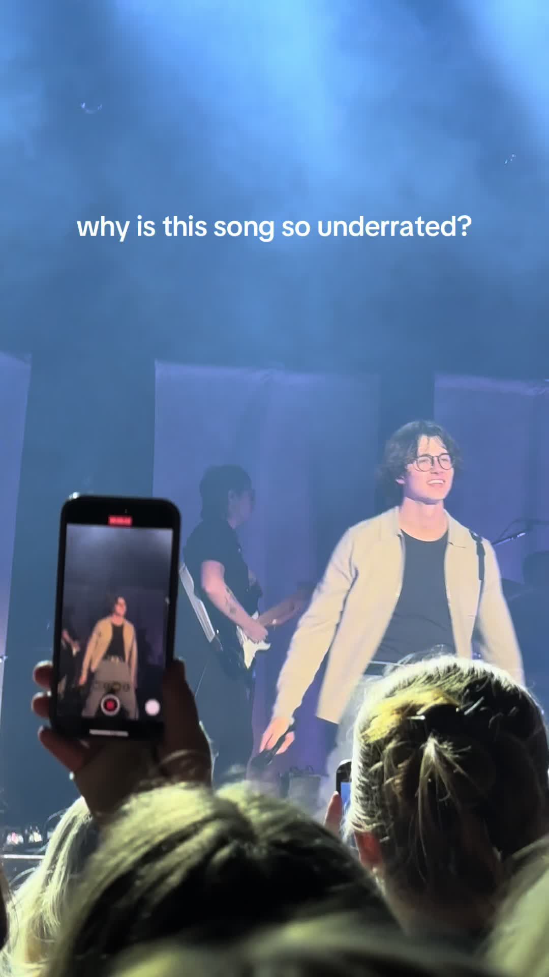@Amalia🎼
