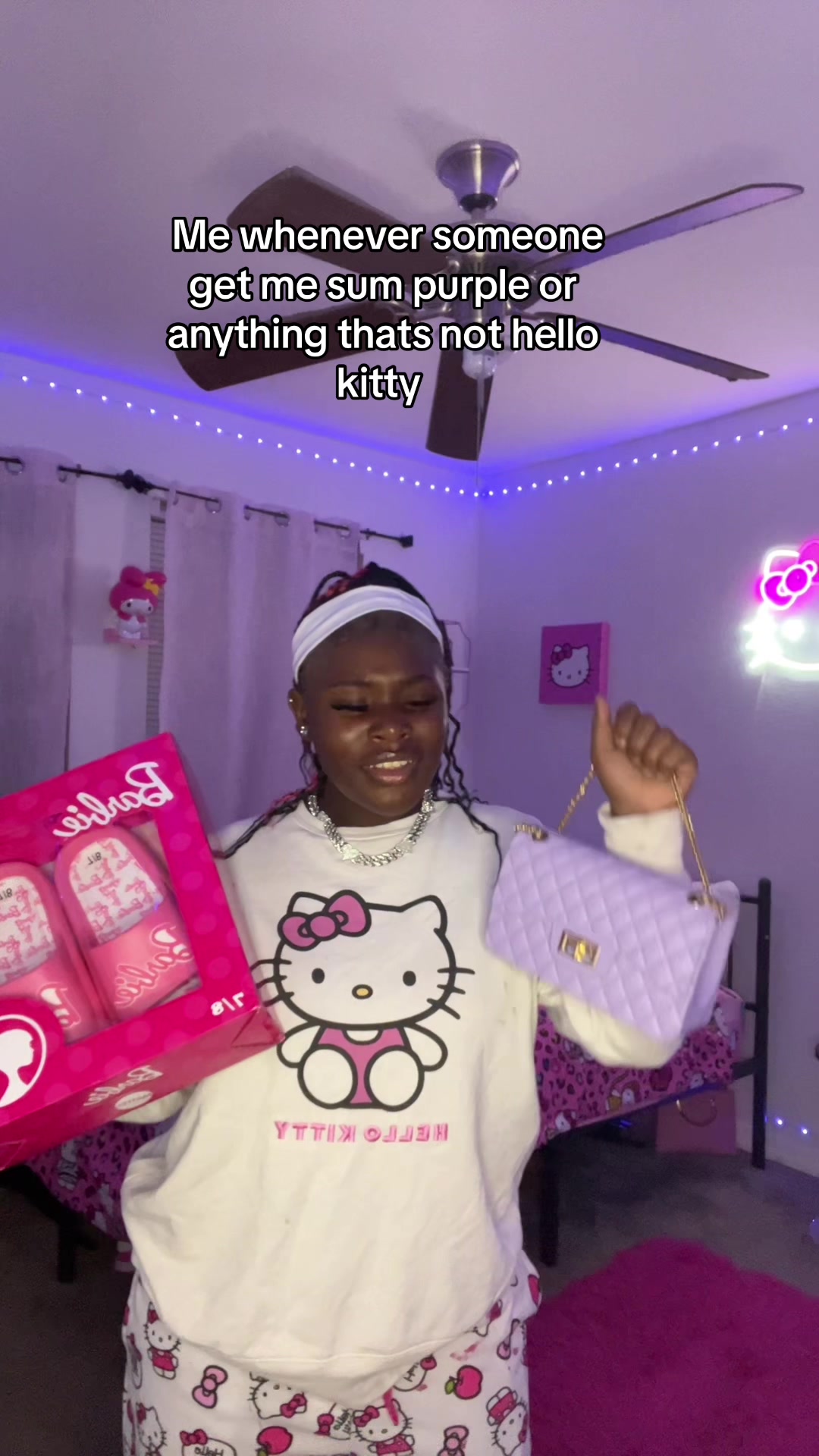 @QUEENGIGGLES