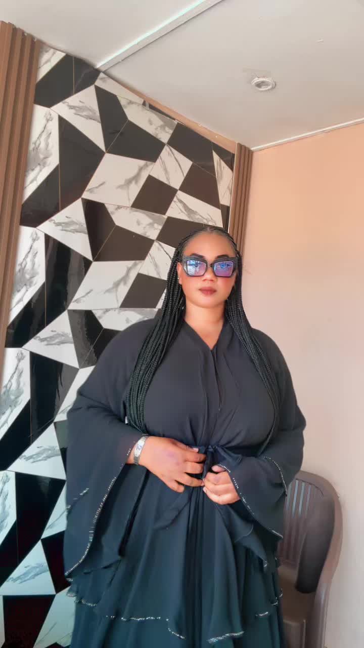 @Djamila
