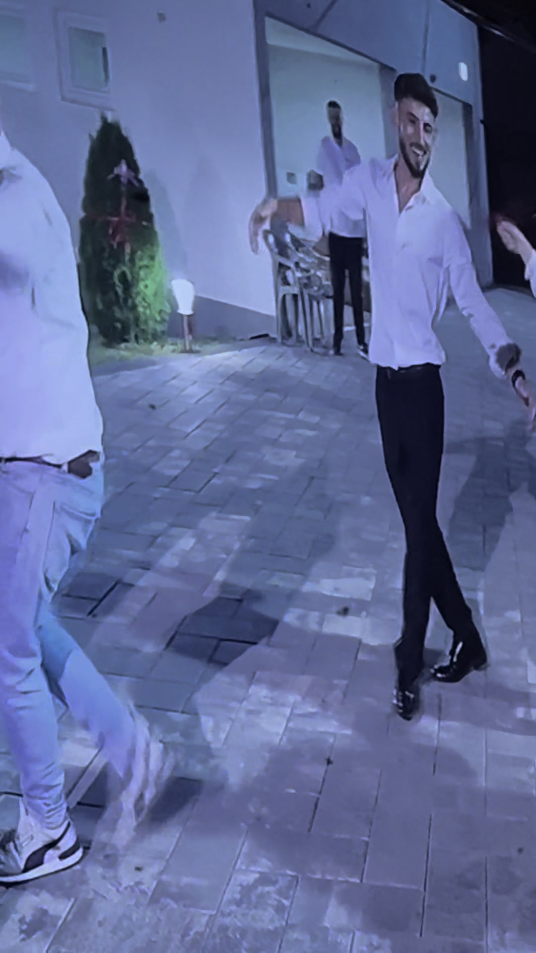 @𝓛𝓲𝓷𝓭𝓸𝓷 🎵
