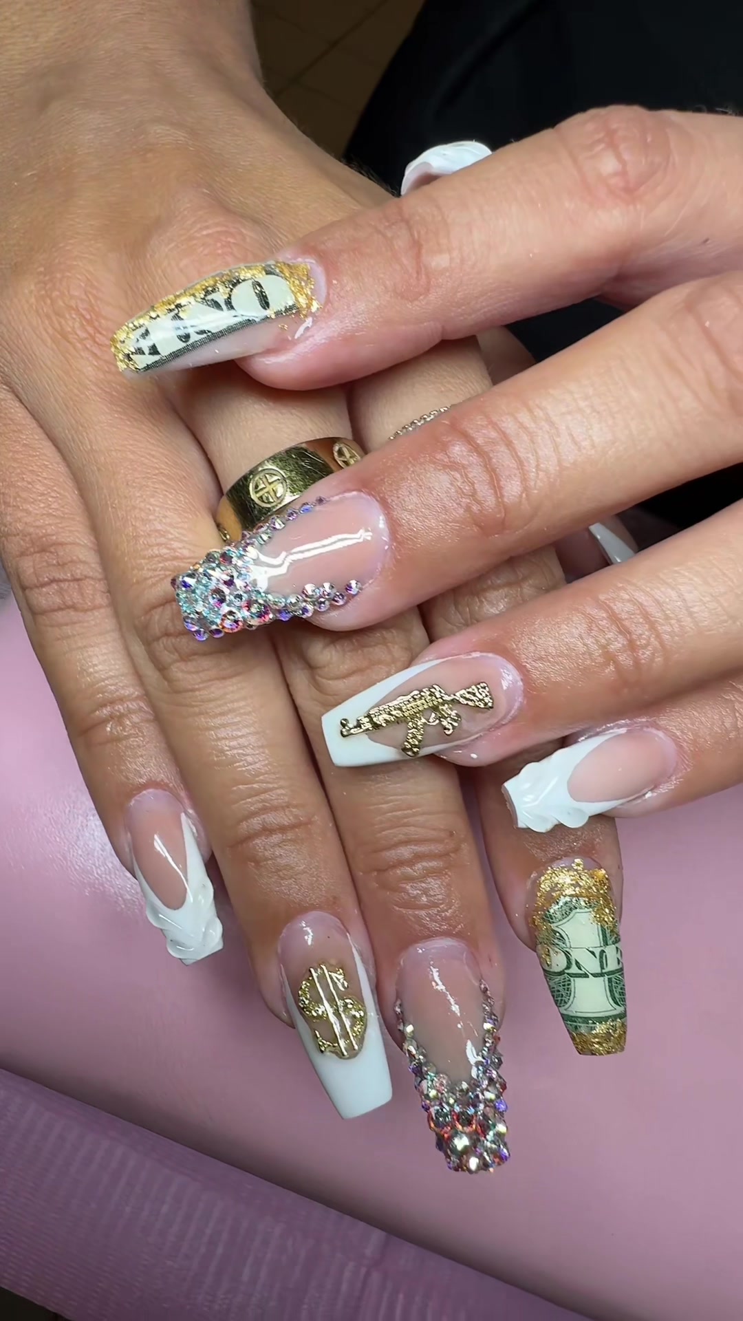 @Snakenailz
