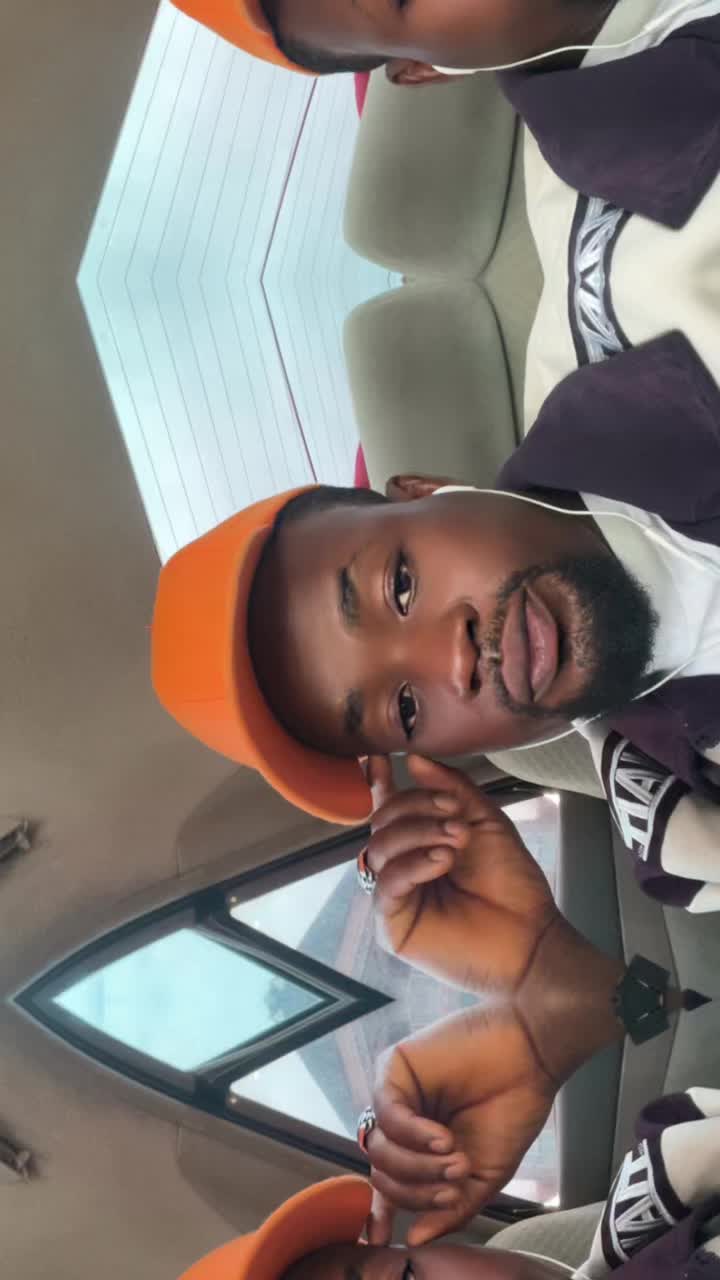 @OLAMILEKAN👑👑🤴🤴