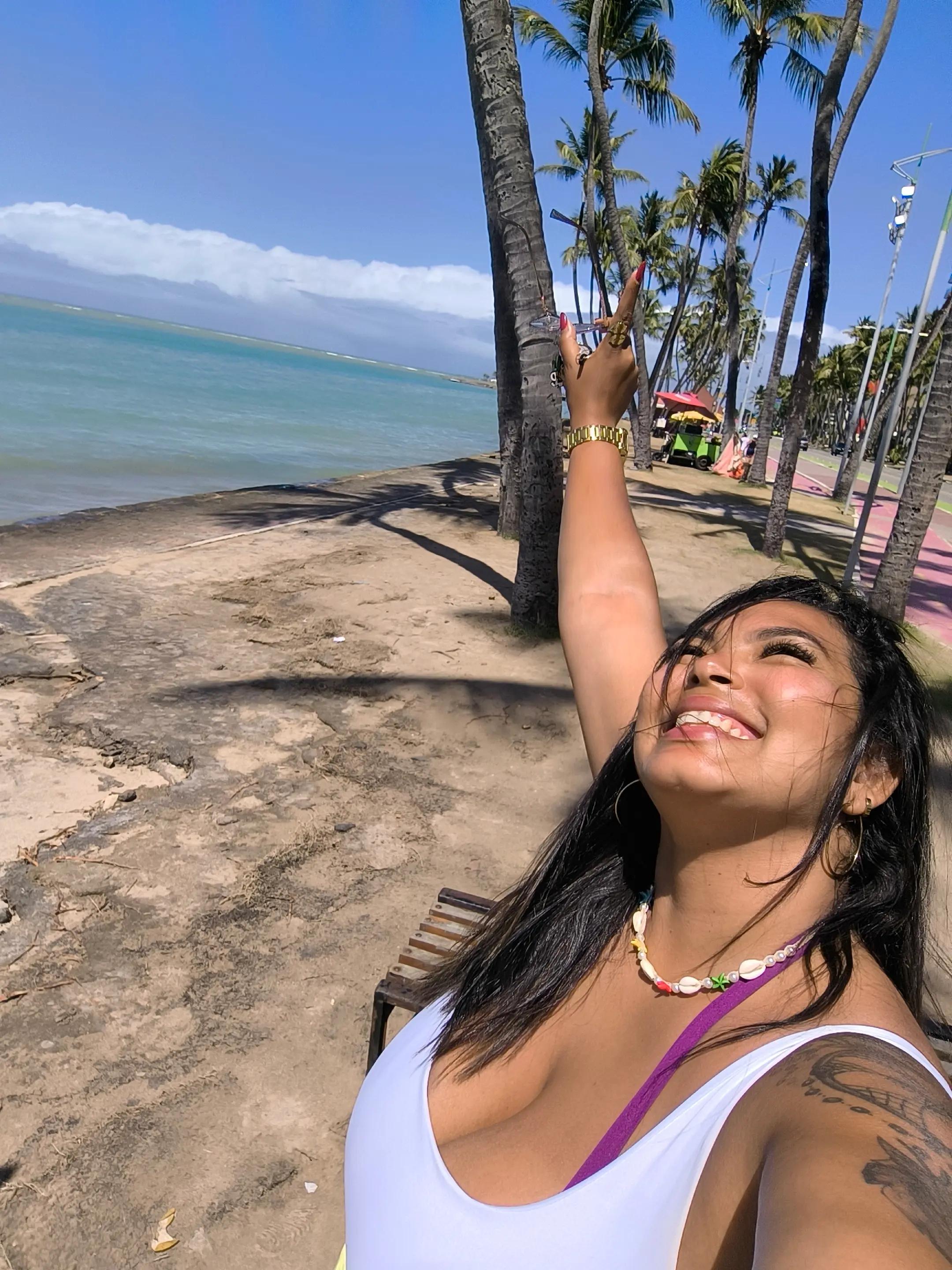 @Mah Morena Oficiall🦋🏳️&zwj;🌈