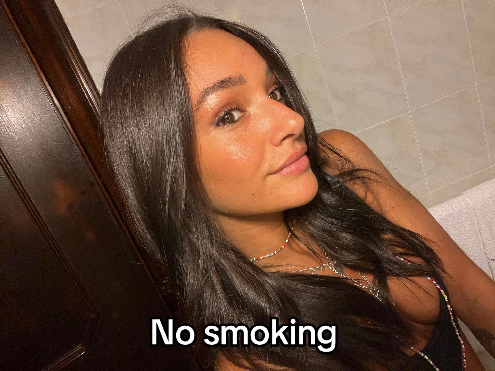 @Laura Nicol&igrave;