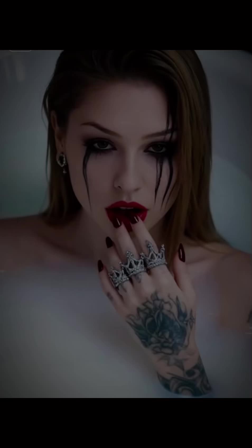 @★ 🎀𝓥𝓪𝓷𝔂🎀 ★