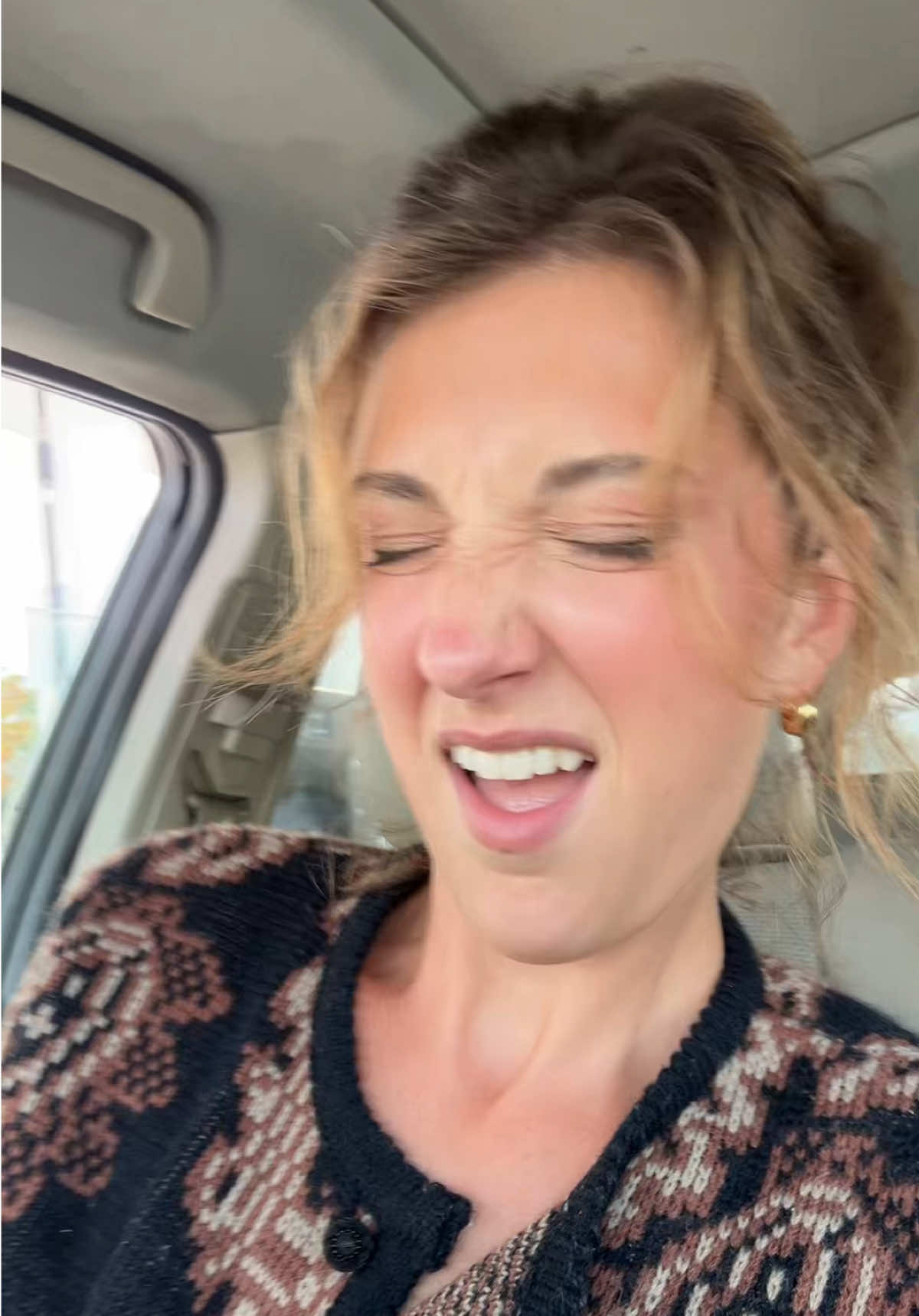 @caraleighclinton