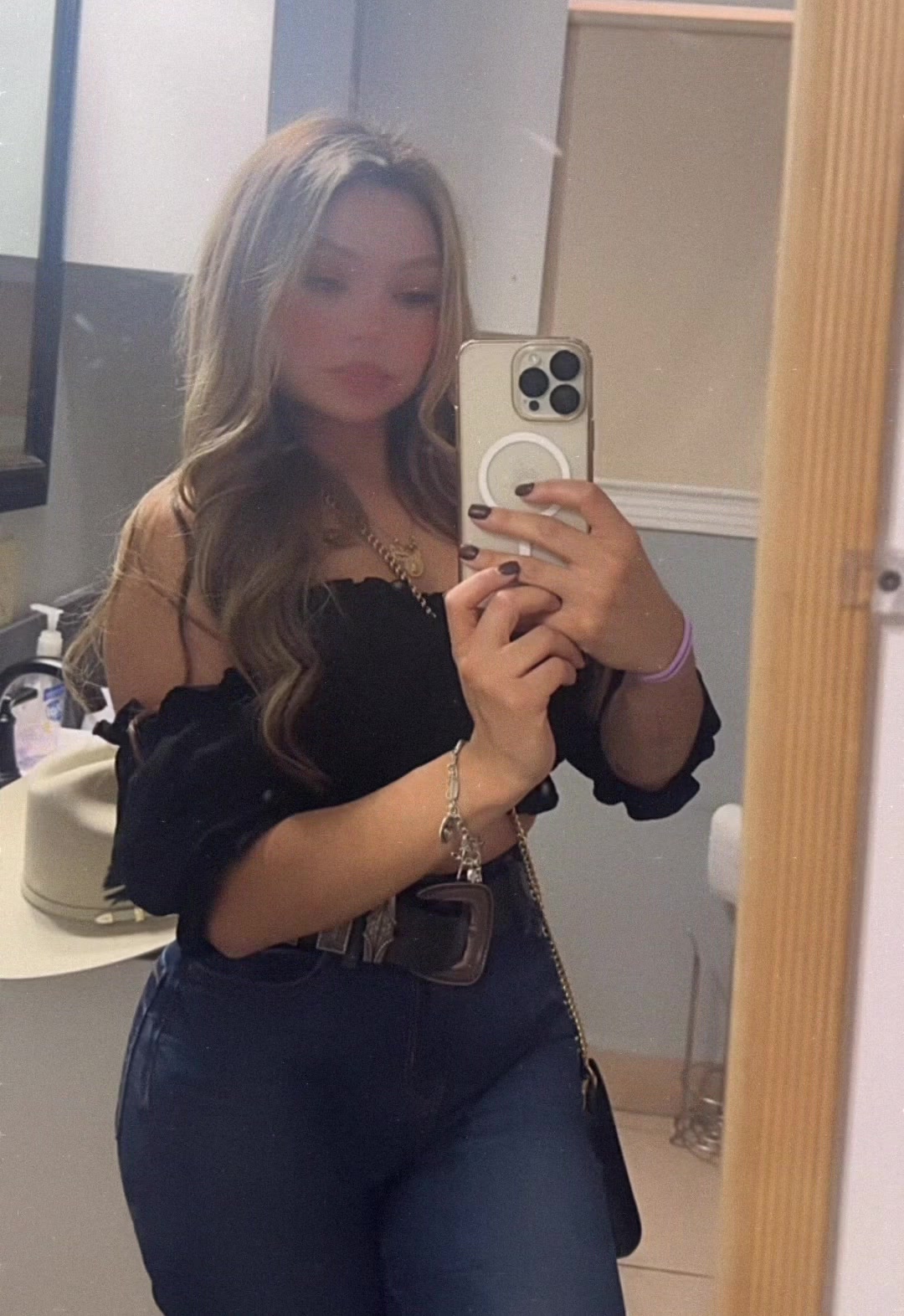 @Crystal 🎀
