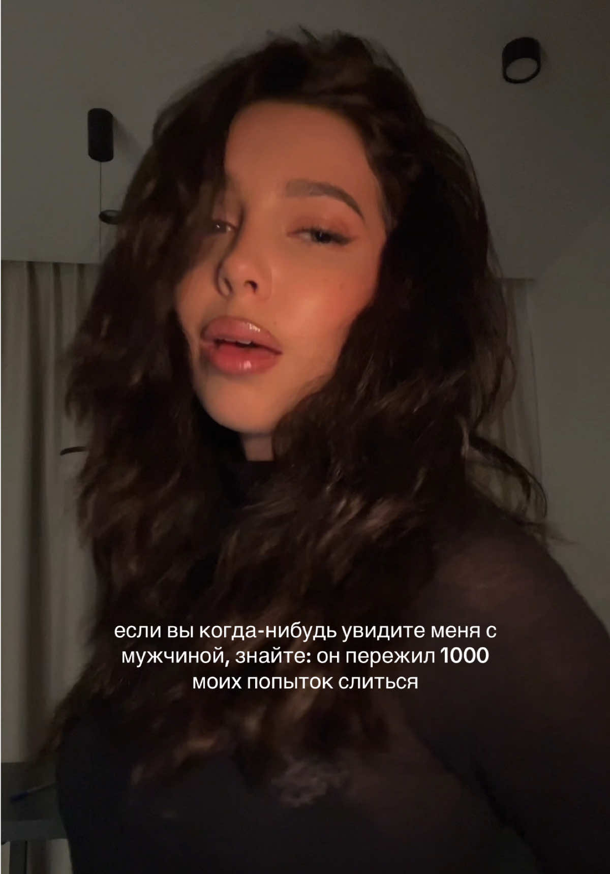 @alinareymo