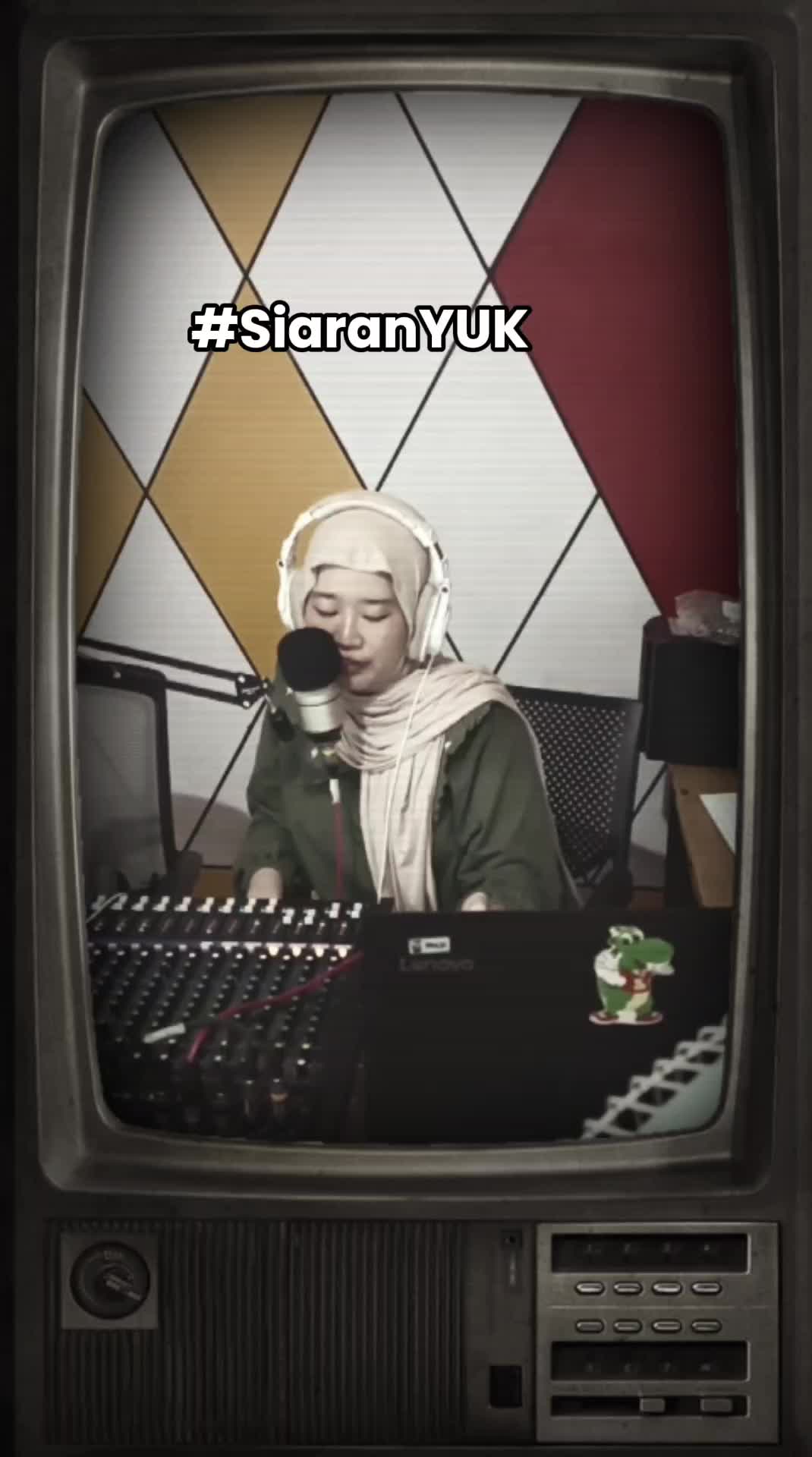 @REM FM SMG