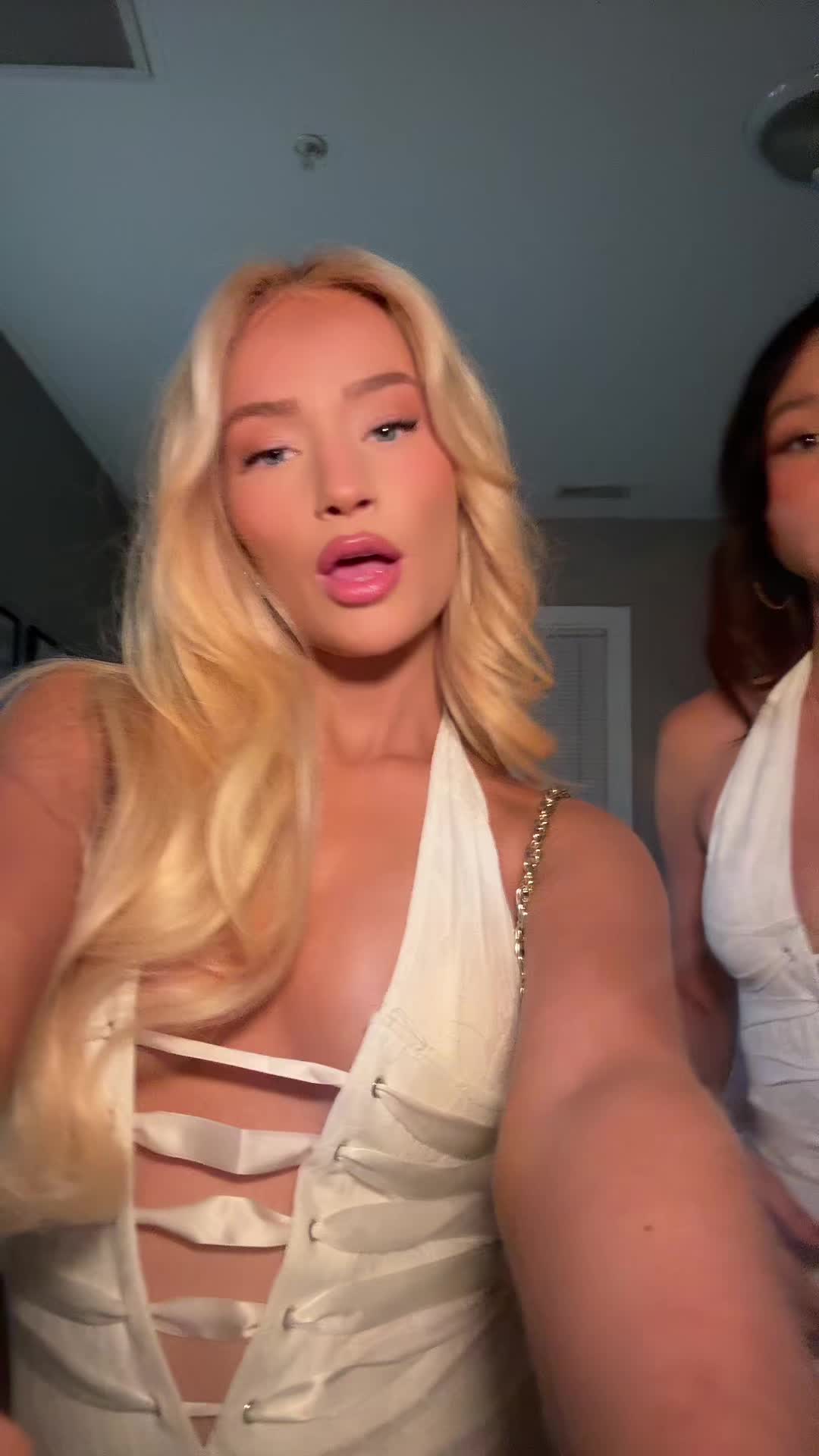 @nicolettaxcx