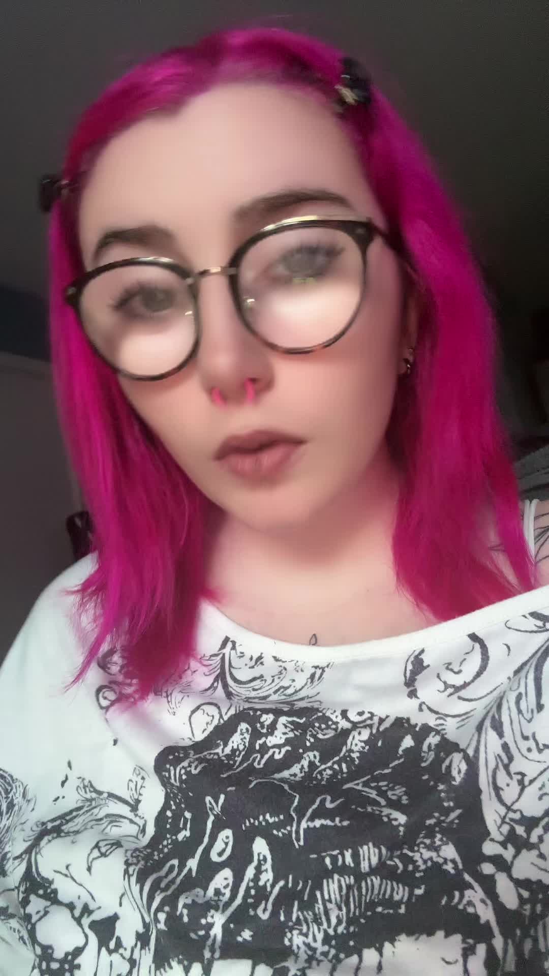 @꧁༒༺𝕰𝖎𝖑𝖎𝖉𝖍༻༒꧂