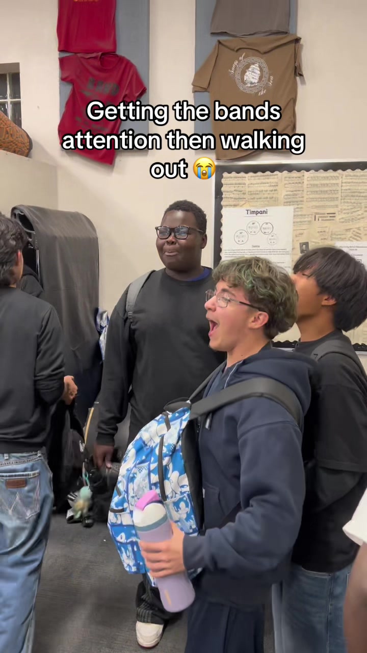 @Samussy