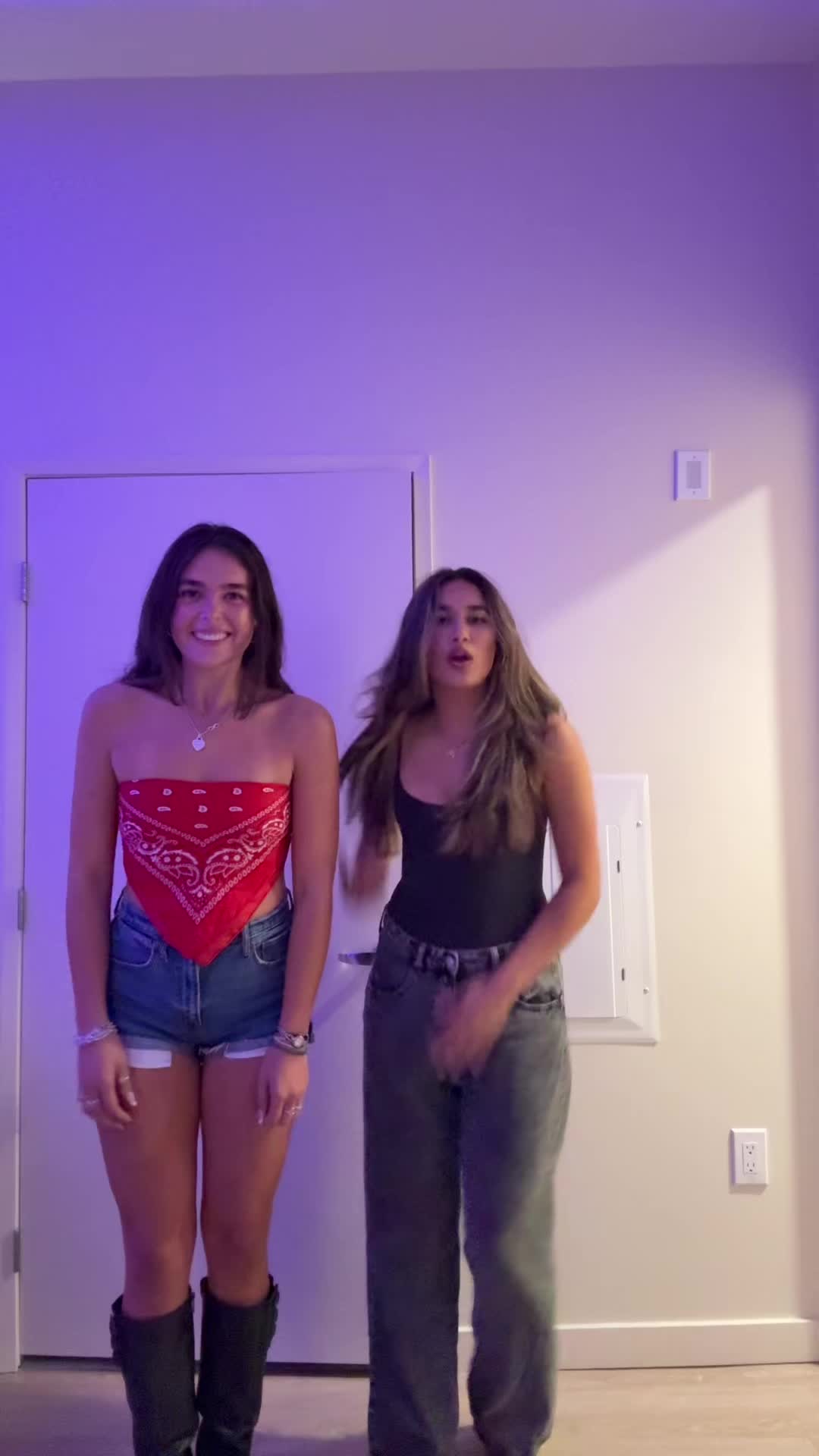@Jiselle💛🌊🌟🐬