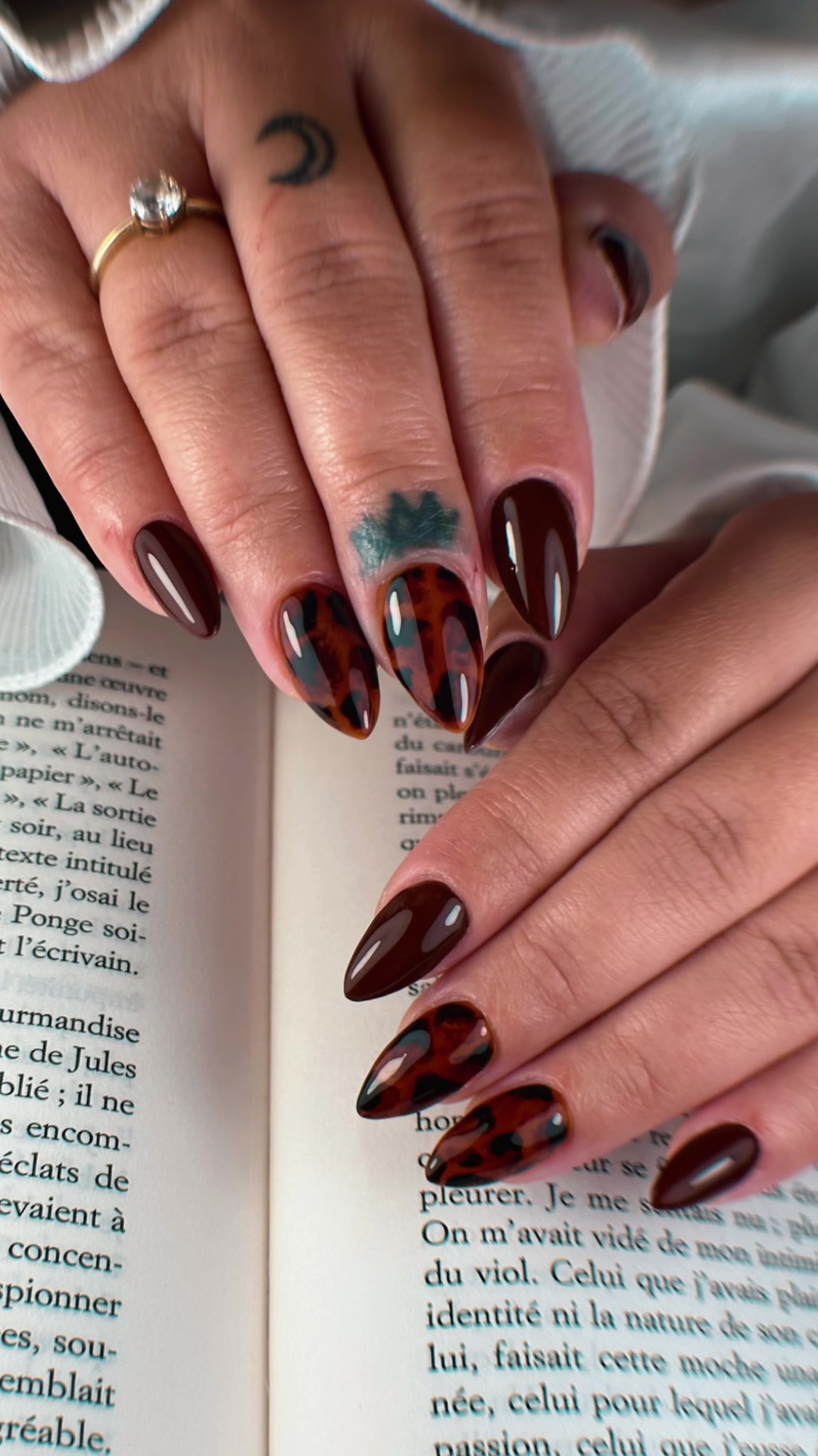 @Les ongles de Lyvie