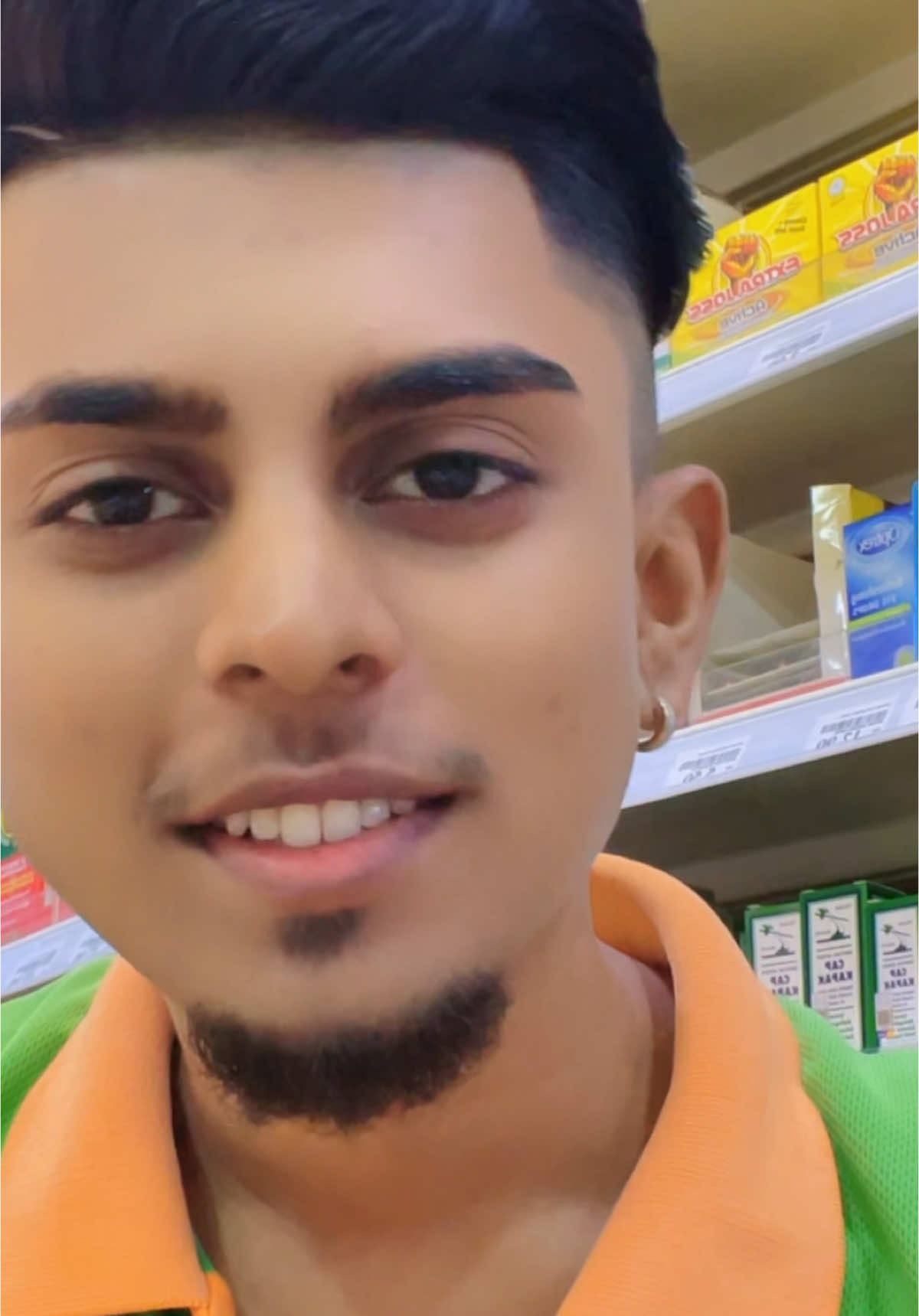 @𝔎𝔞𝔯𝔱𝔥𝔦𝔨🎱👑