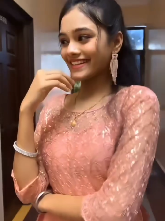 @shivaninaveenoffical14