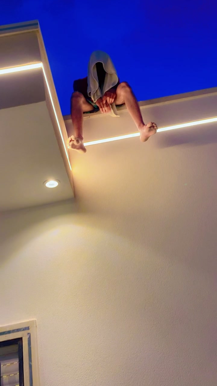 @<[بدر الشاملي]>
