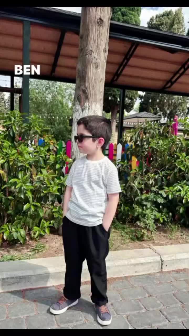 @E M