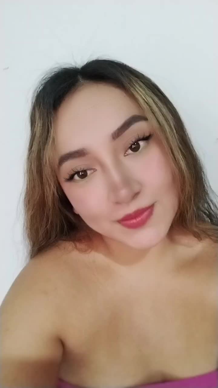 @Melanie Choez🌼✨