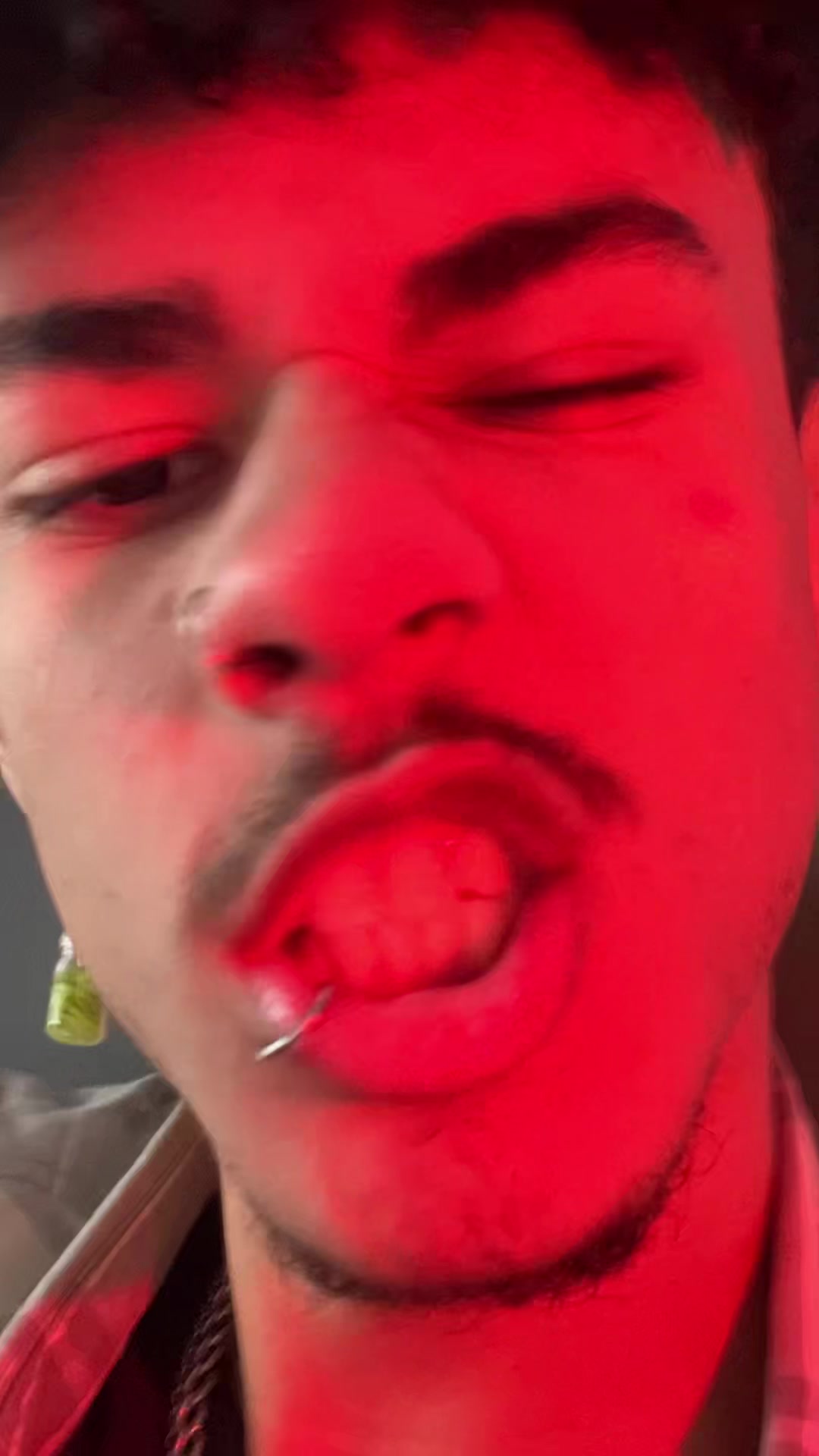 @bueno