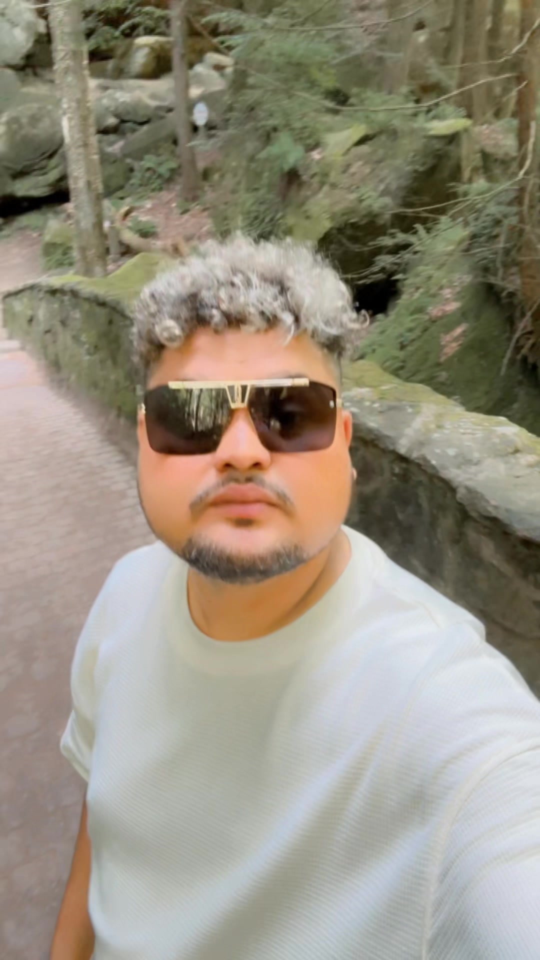 @Chopendra