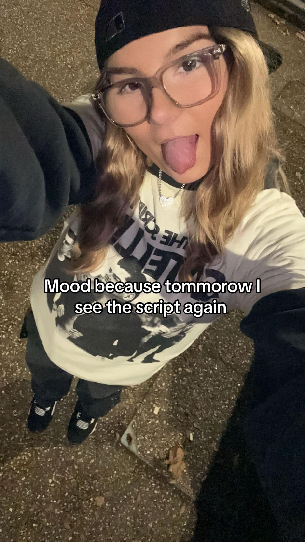 @tee