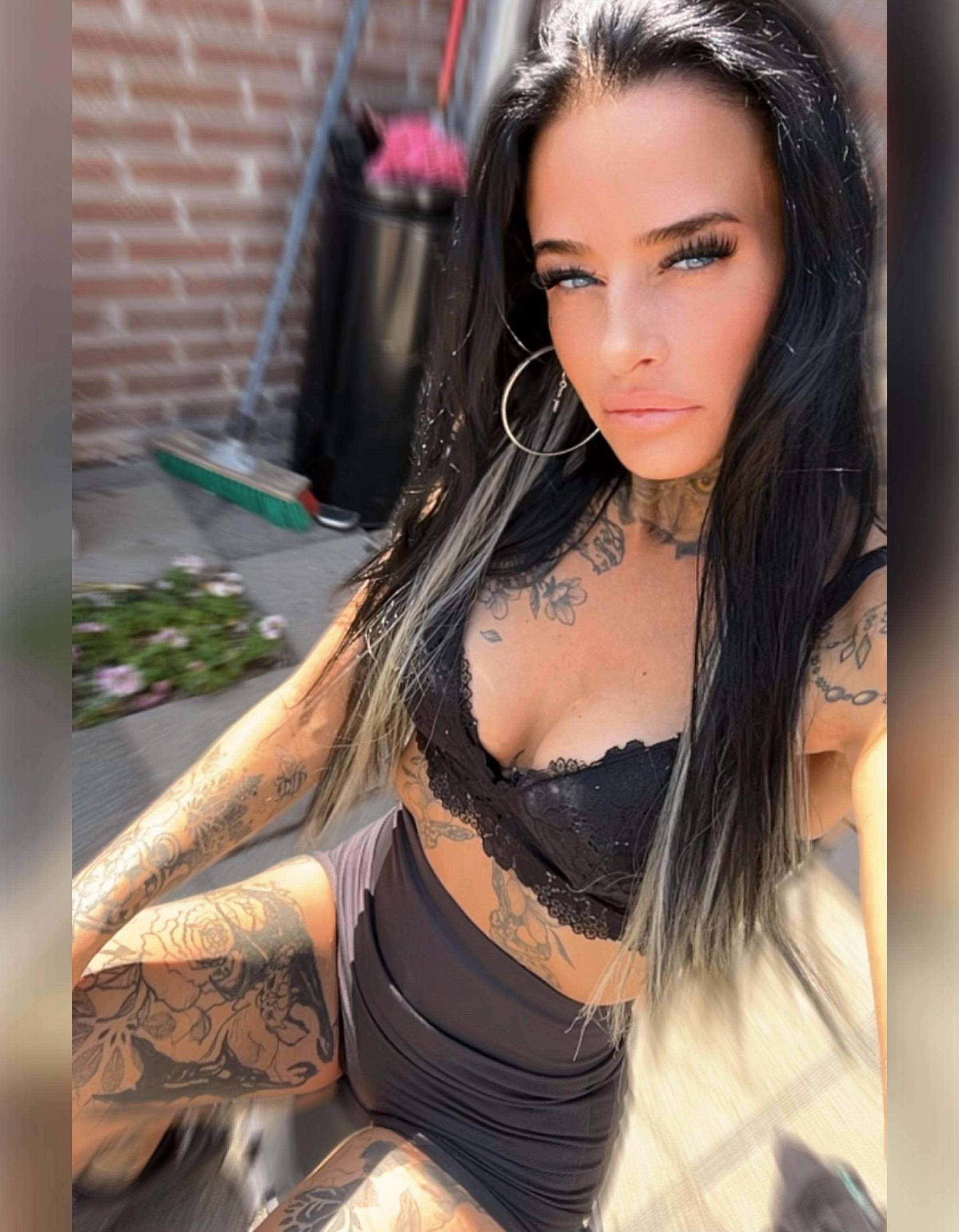 @nadezhaboswells