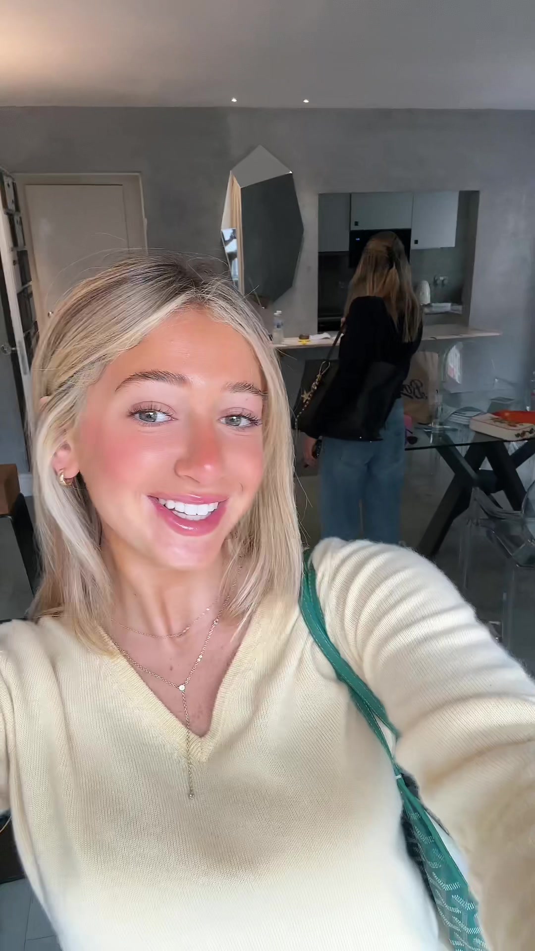 @wtfhallie