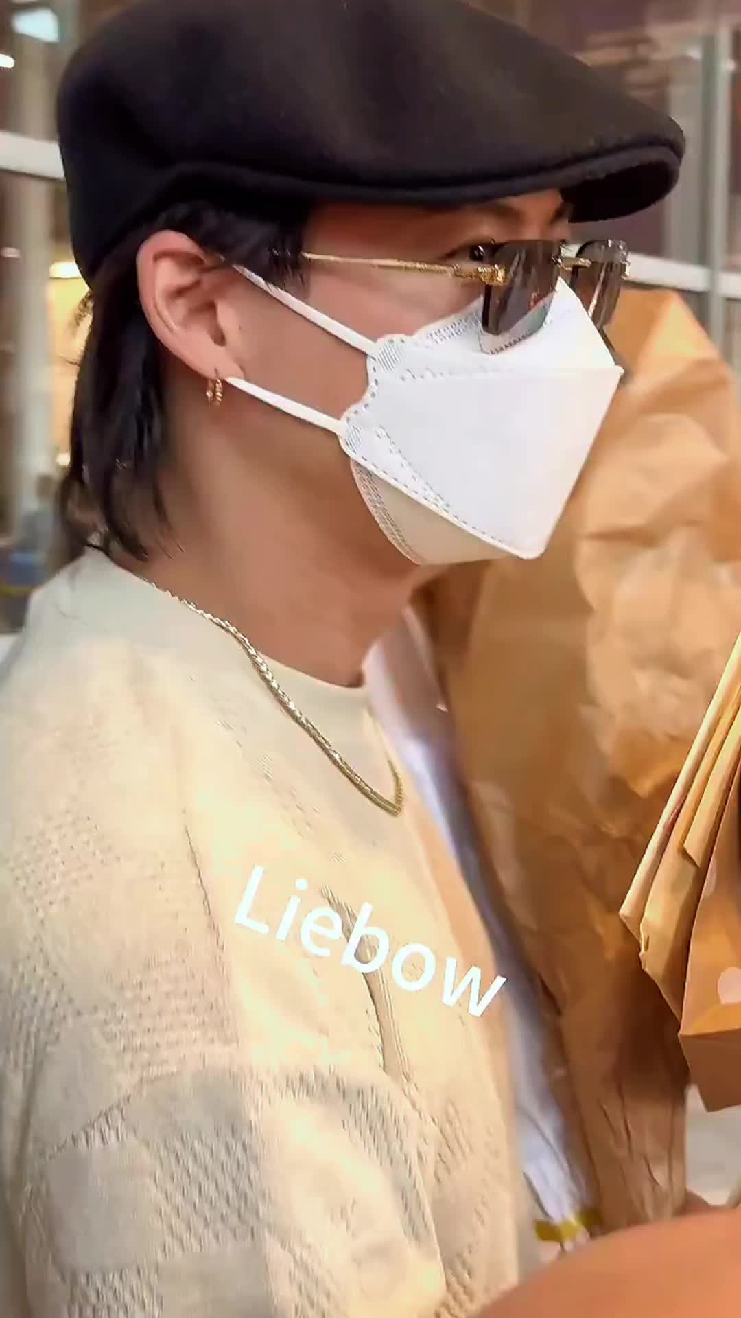 @Mahiro