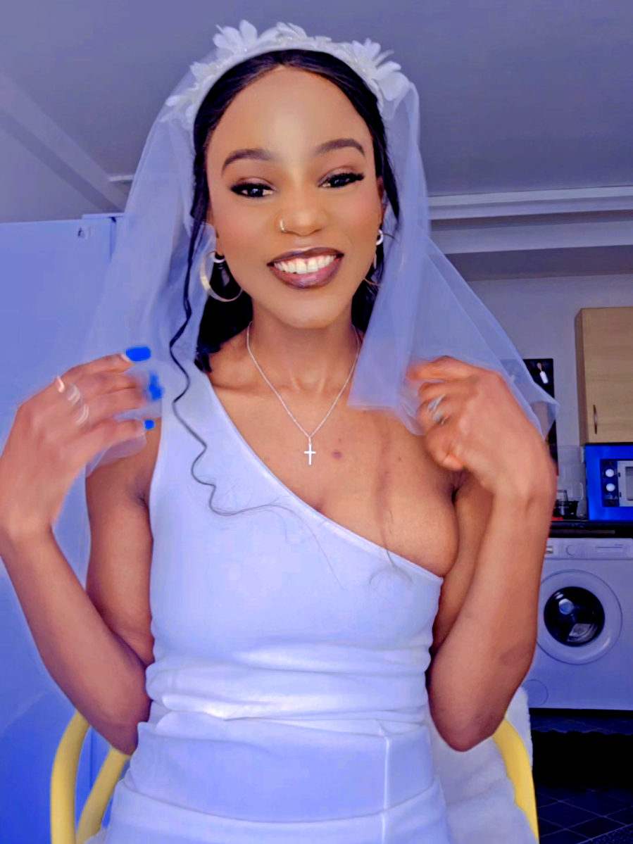 @Rhoda k🇺🇬