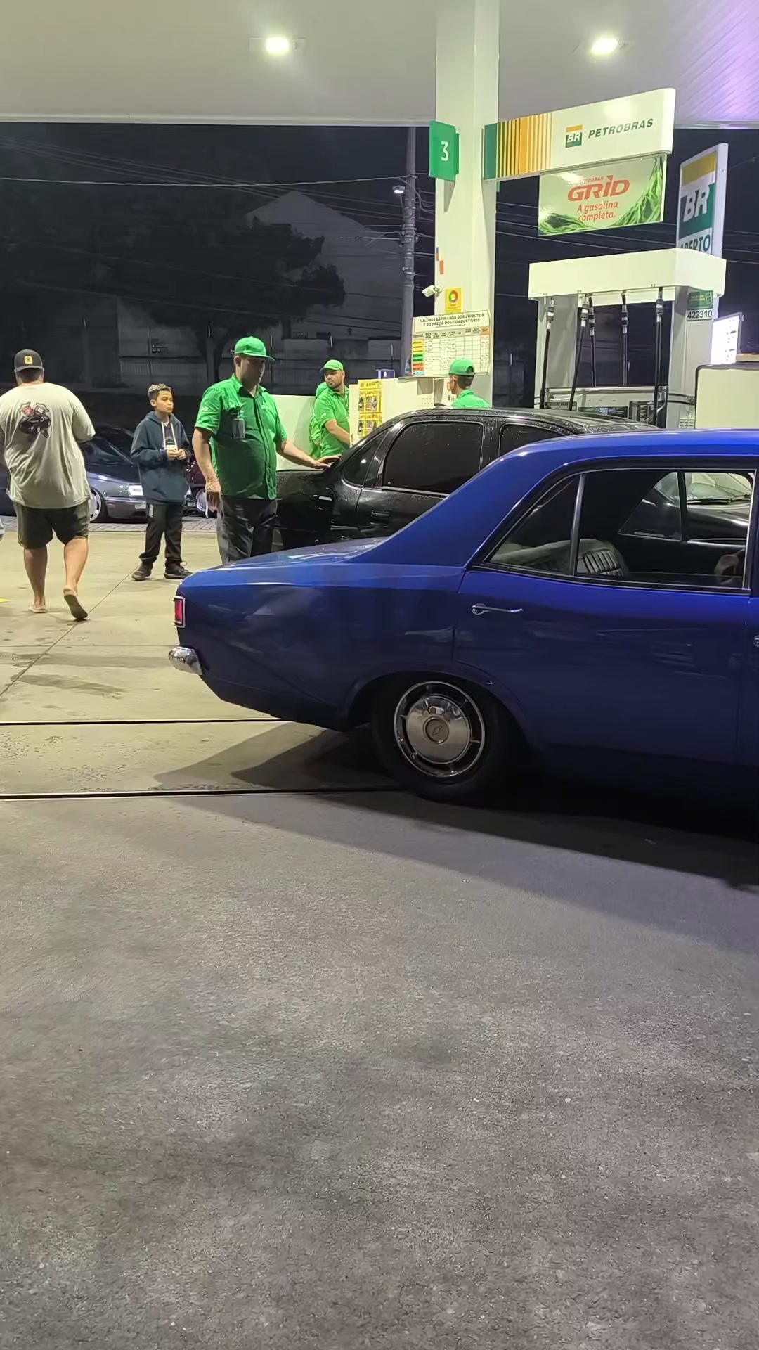 @pequeno notável