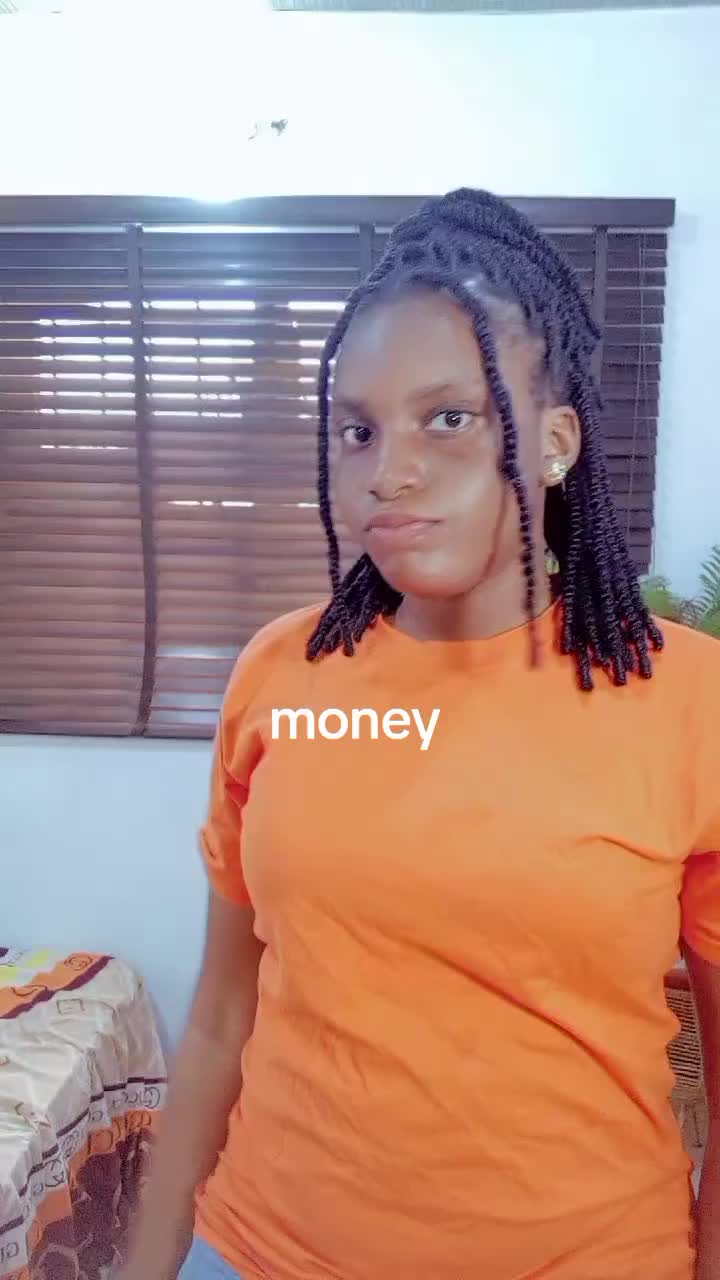 @Intrestellar Ella