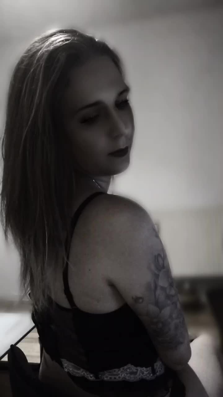 @_pr1nz3ss_