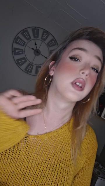 @𝐿𝑜𝓊𝒶𝓃𝑒 𝒞𝒽𝒶𝓃𝑒𝓁