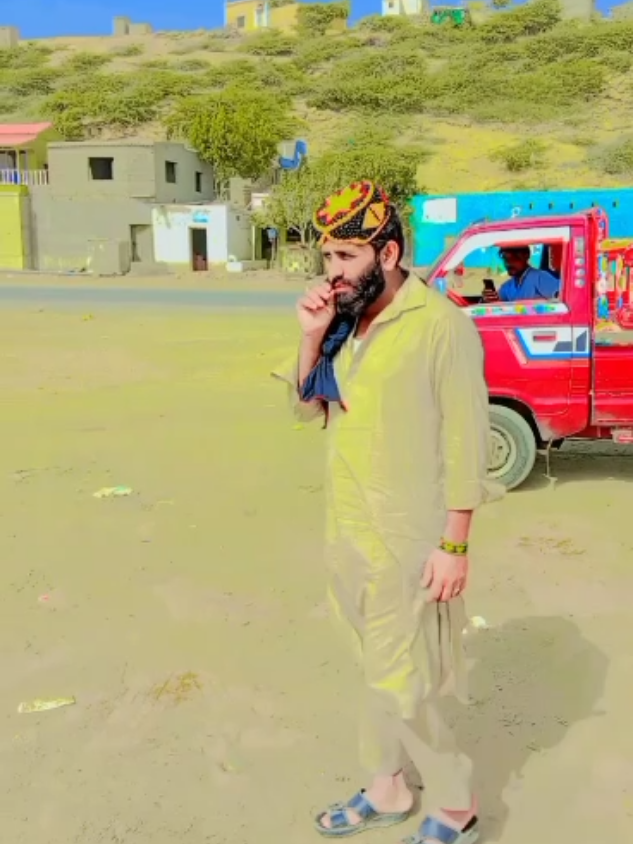 @👈👊طاہر خان نیازی 🍾🥃☝️