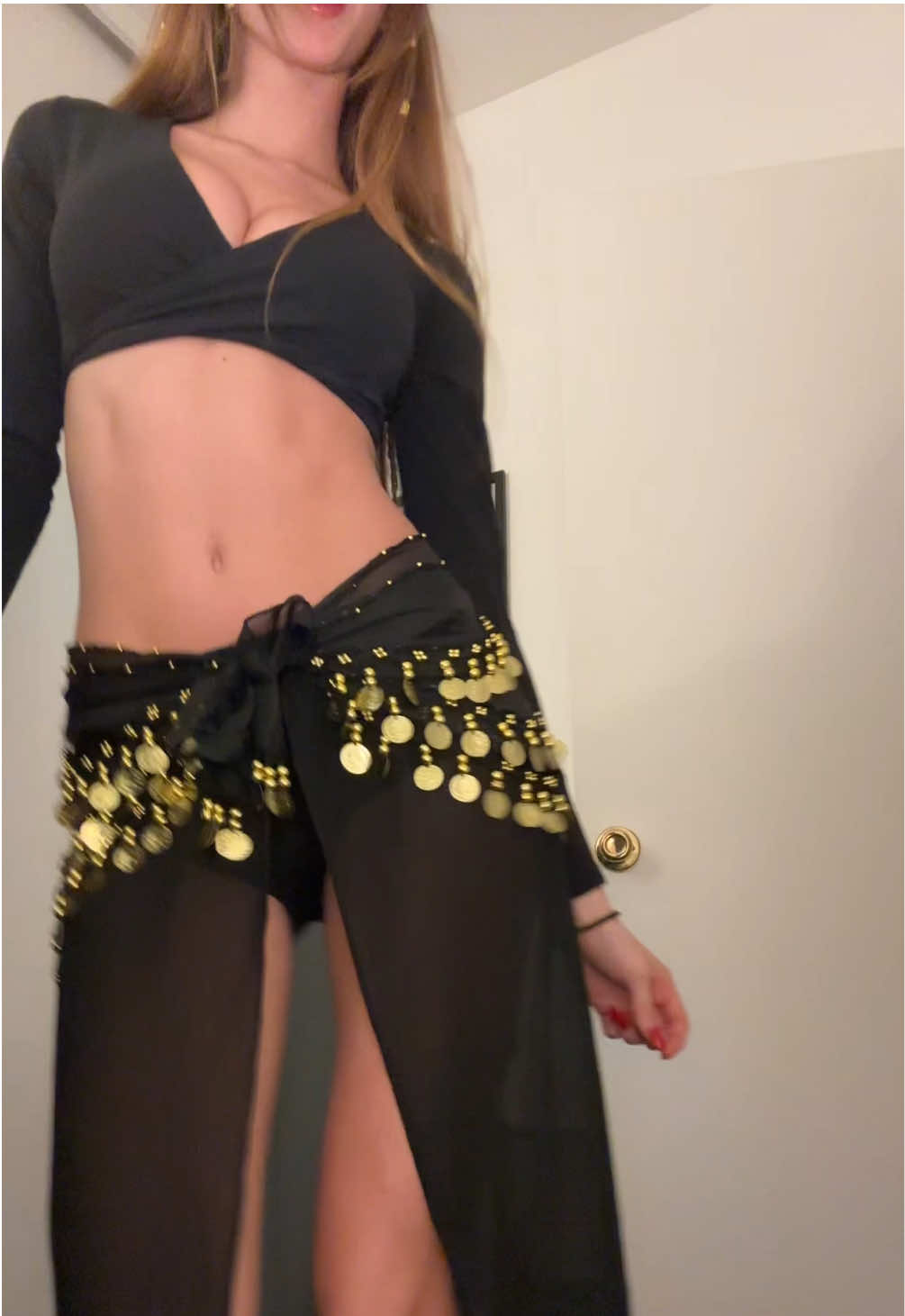 @hi_anttttttt