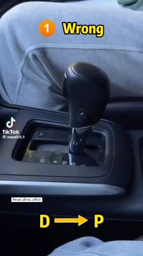 @😏