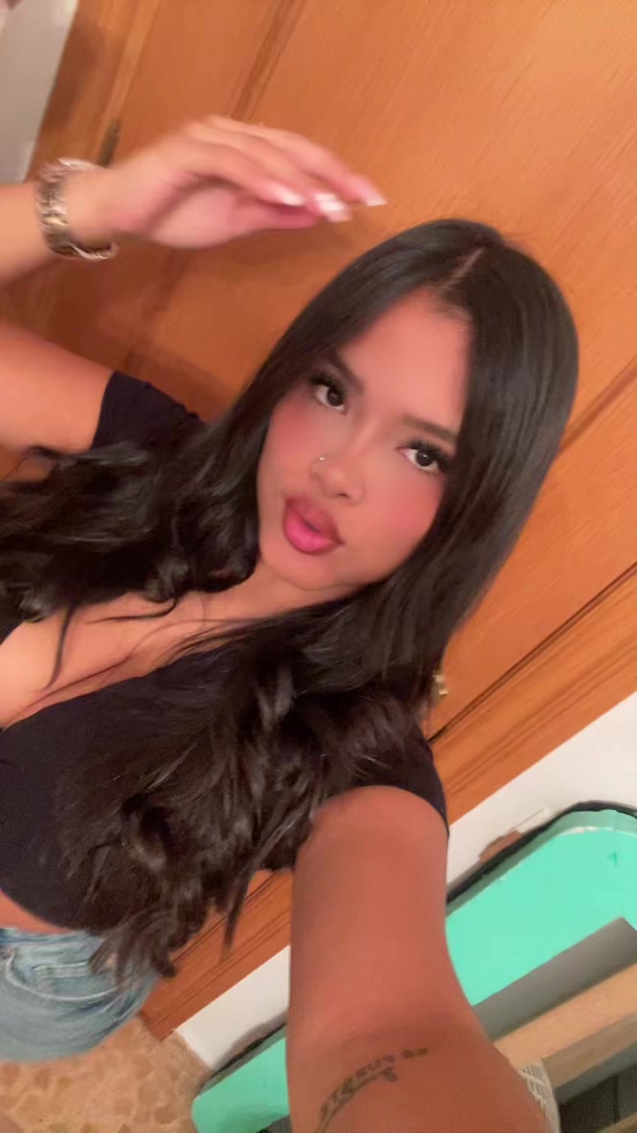@Ari🍒