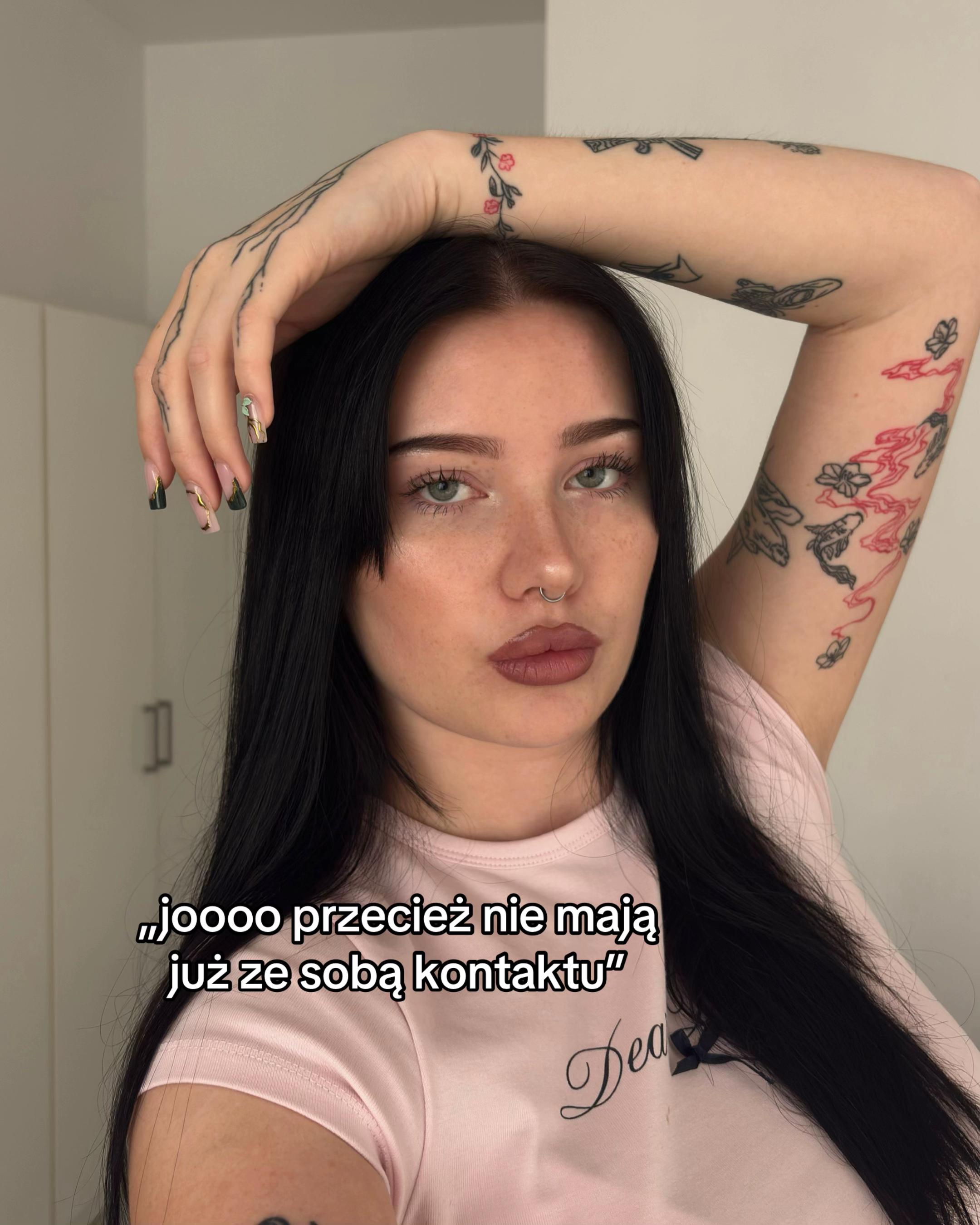 @𝐊𝐈𝐍𝐈𝐀🍸🐆