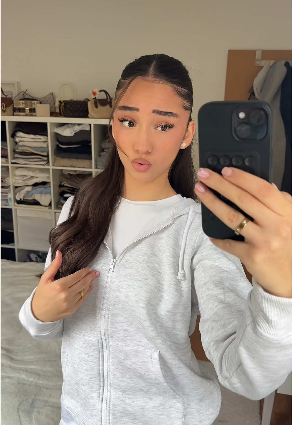 @𝑒𝓇𝓏𝒶