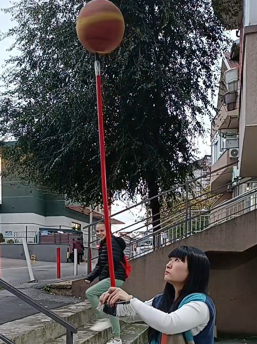 @vi