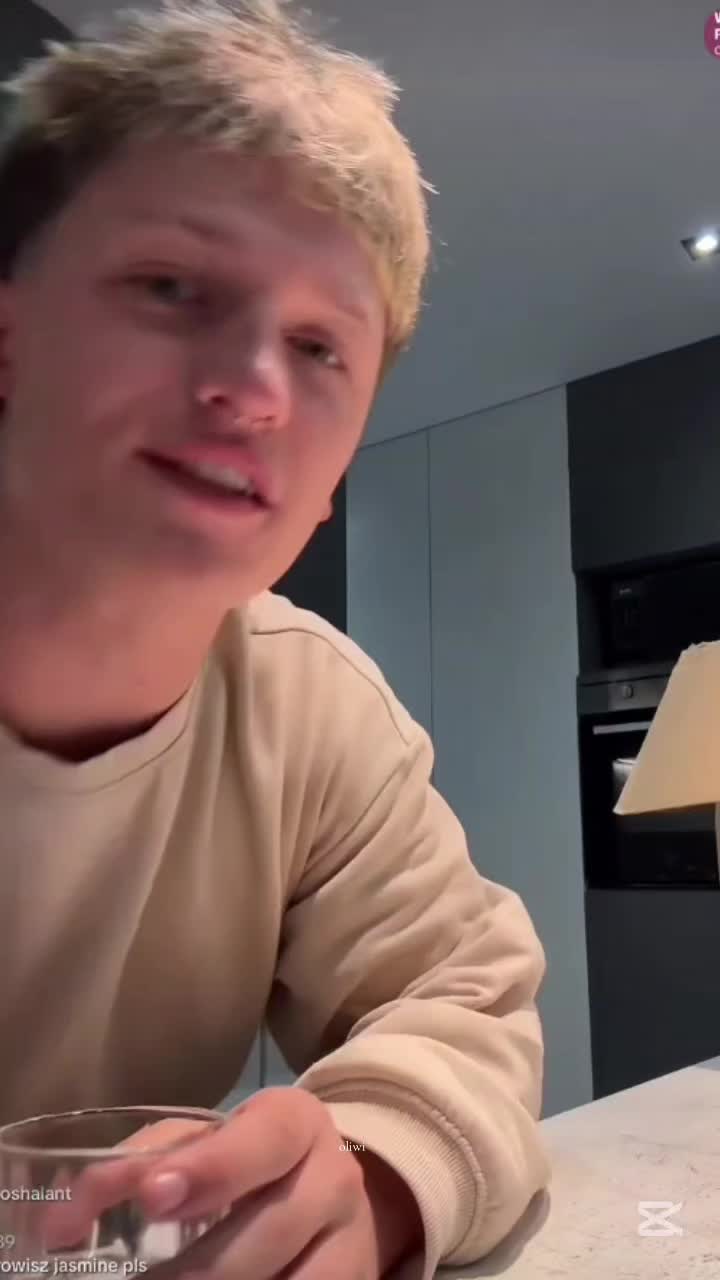 @Oliwi