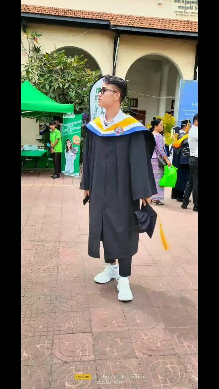 @&Oslash;ū&ntilde; Mā Nēx J&uuml;ly (ម៉ានិច)🫶🏻