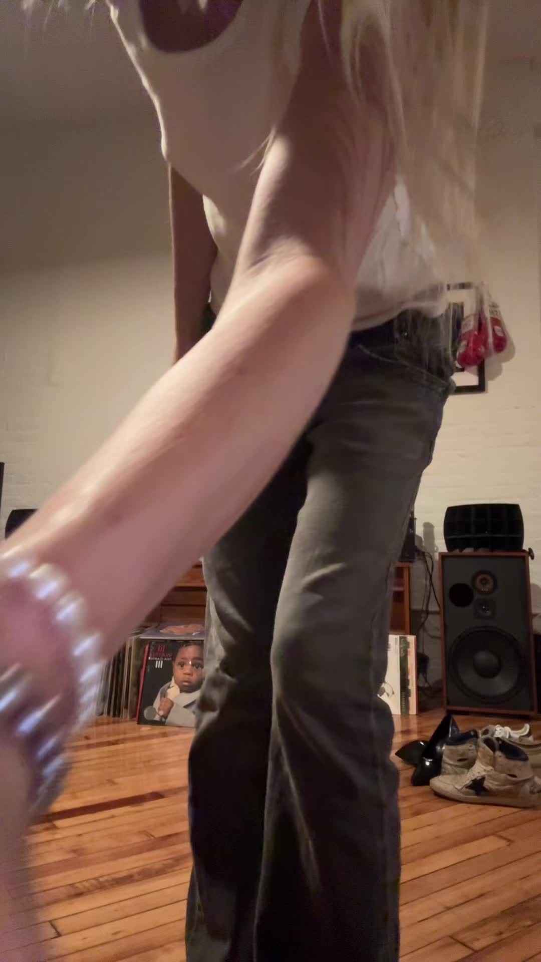 @stellyinthedeli