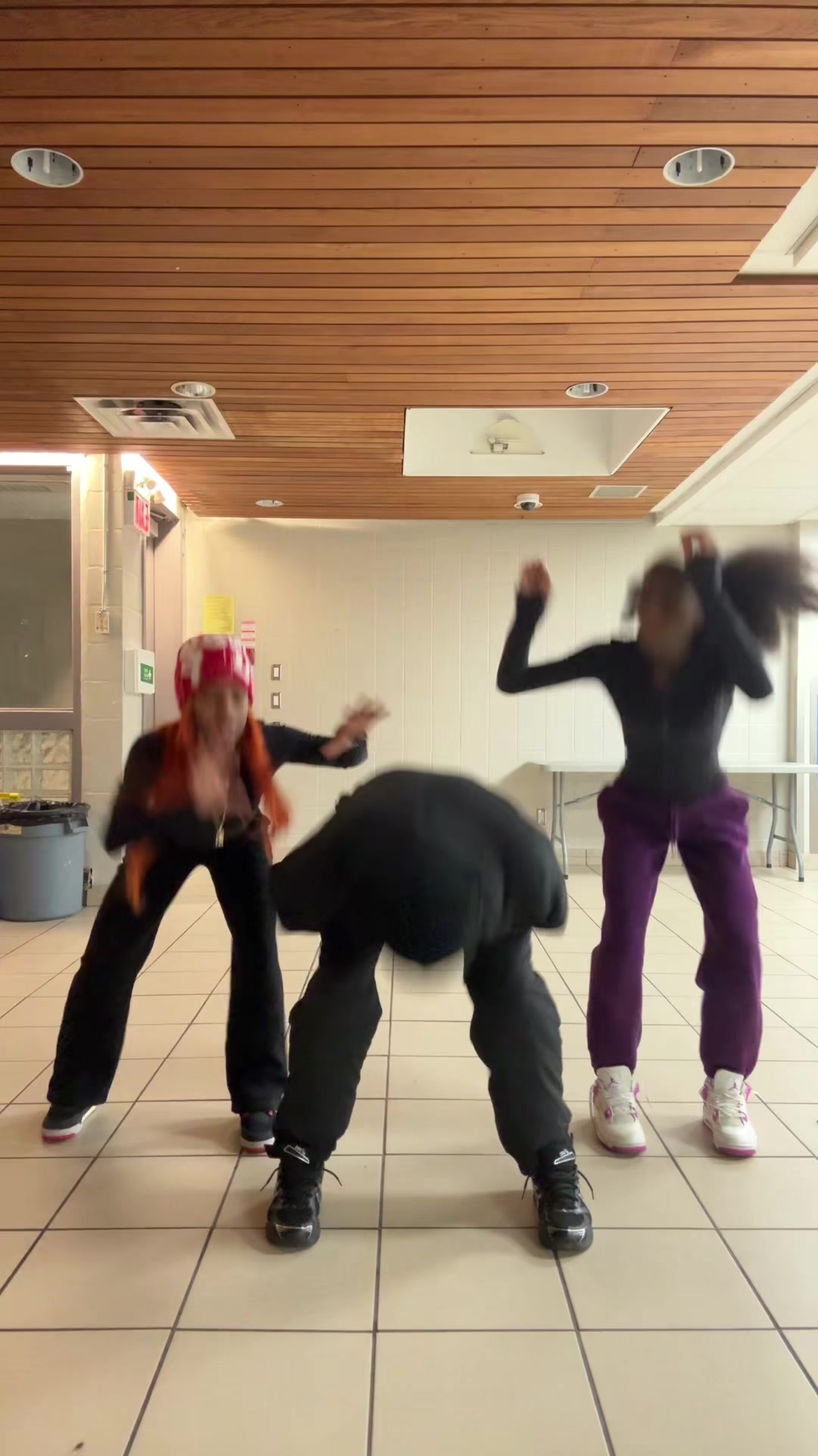 @KingManley_