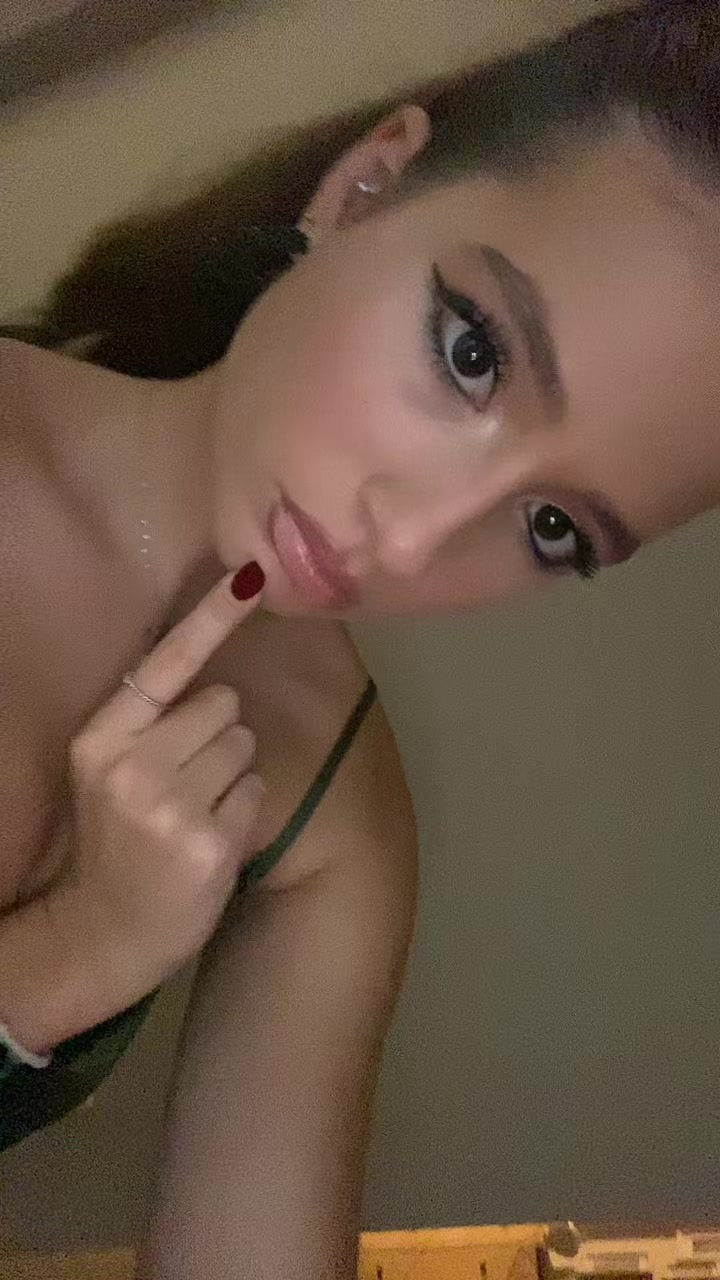 @Valia
