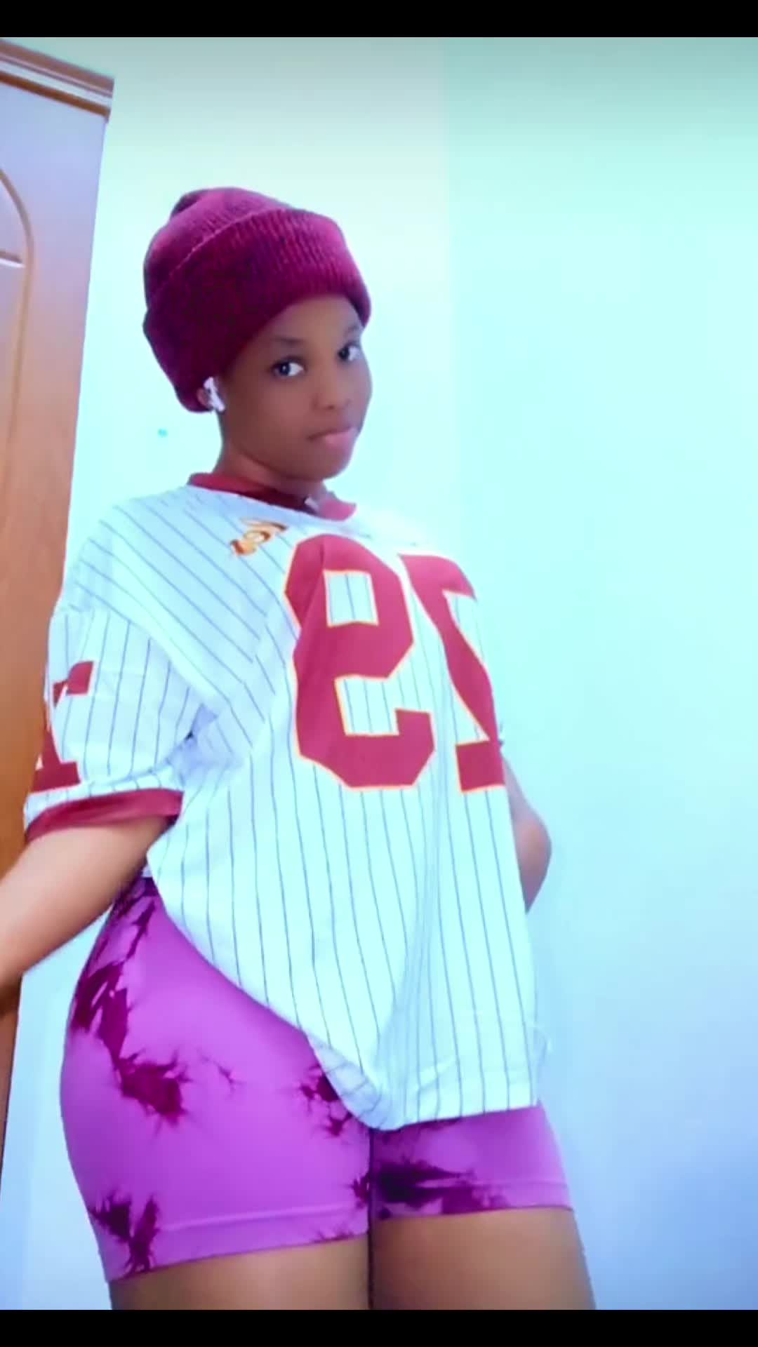 @@Queen Mukongoro🇦🇪 🦋🇺🇬.