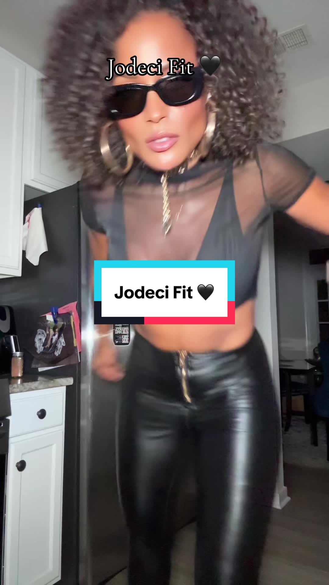 @Anabel Lucia 🇩🇴🏀🦋♌️