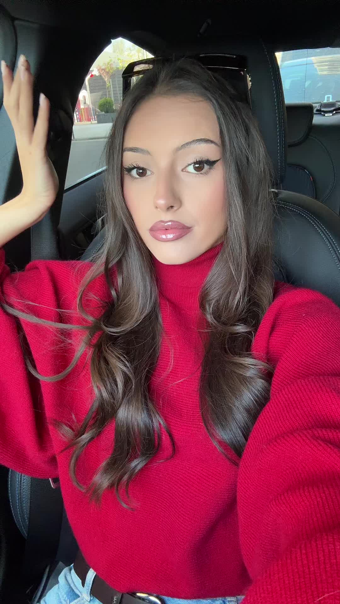 @Teodora