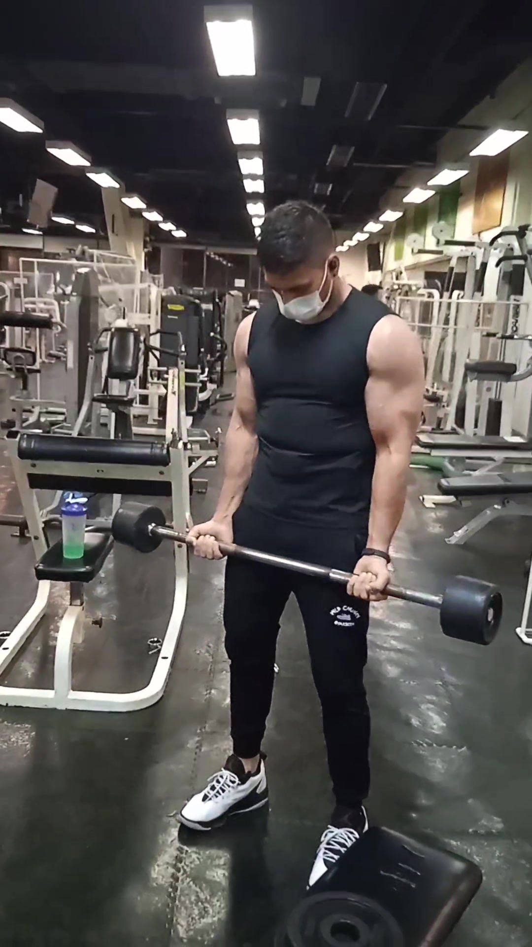 @BUTTPAHALWAN_
